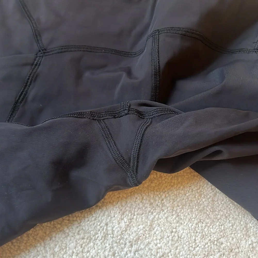 Lululemon leggings - Picture 2 of 7